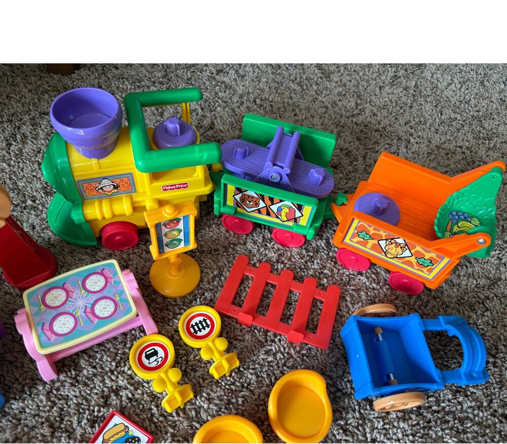 Fisher-Price Little People Fun Sounds Train 2001 Vintage Toy Set 7799 Tested